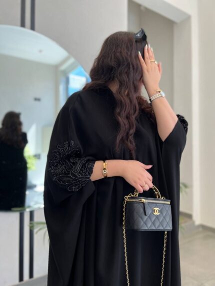 عباية كتف بشت