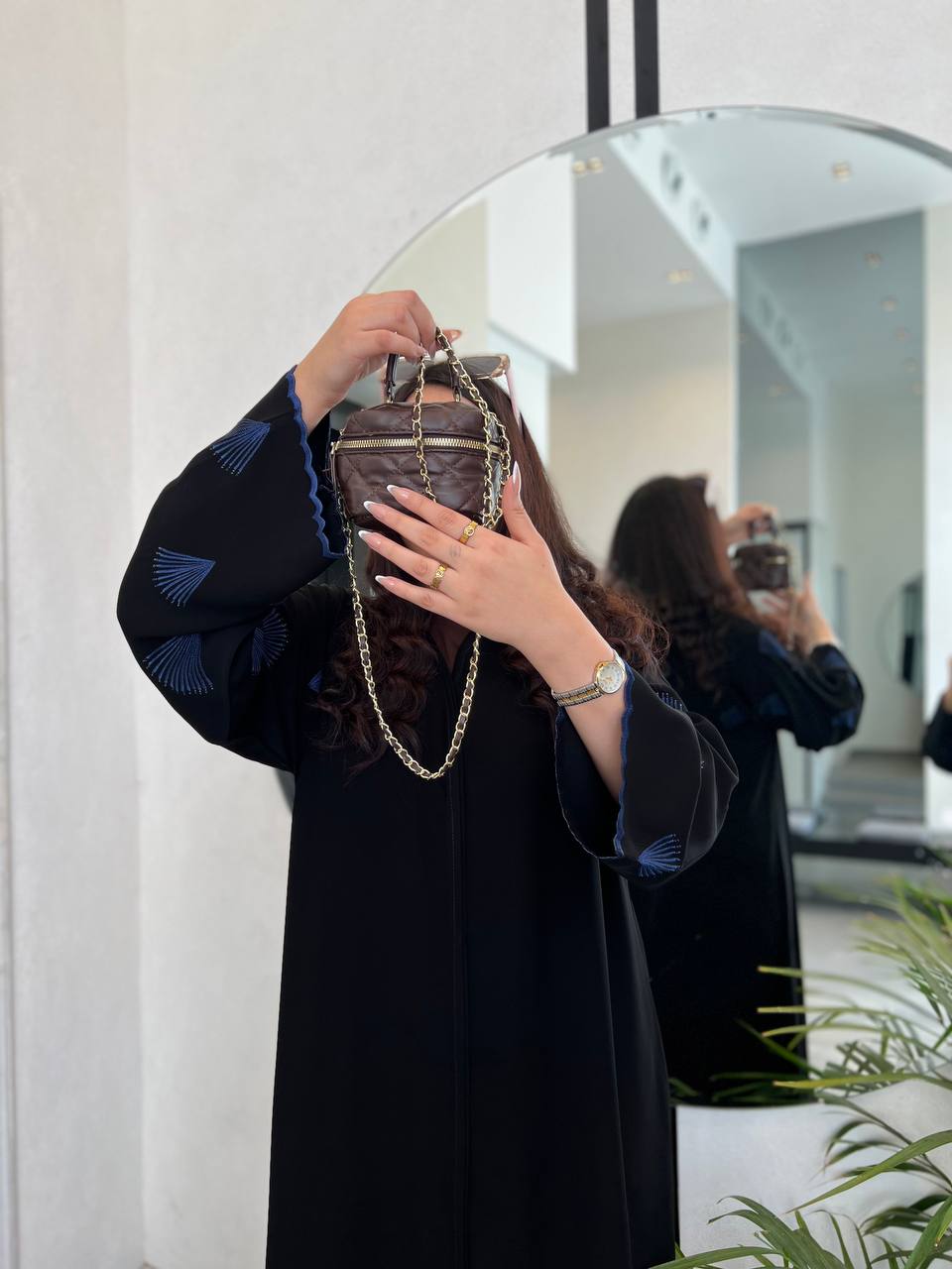 عباية كتف تطريز