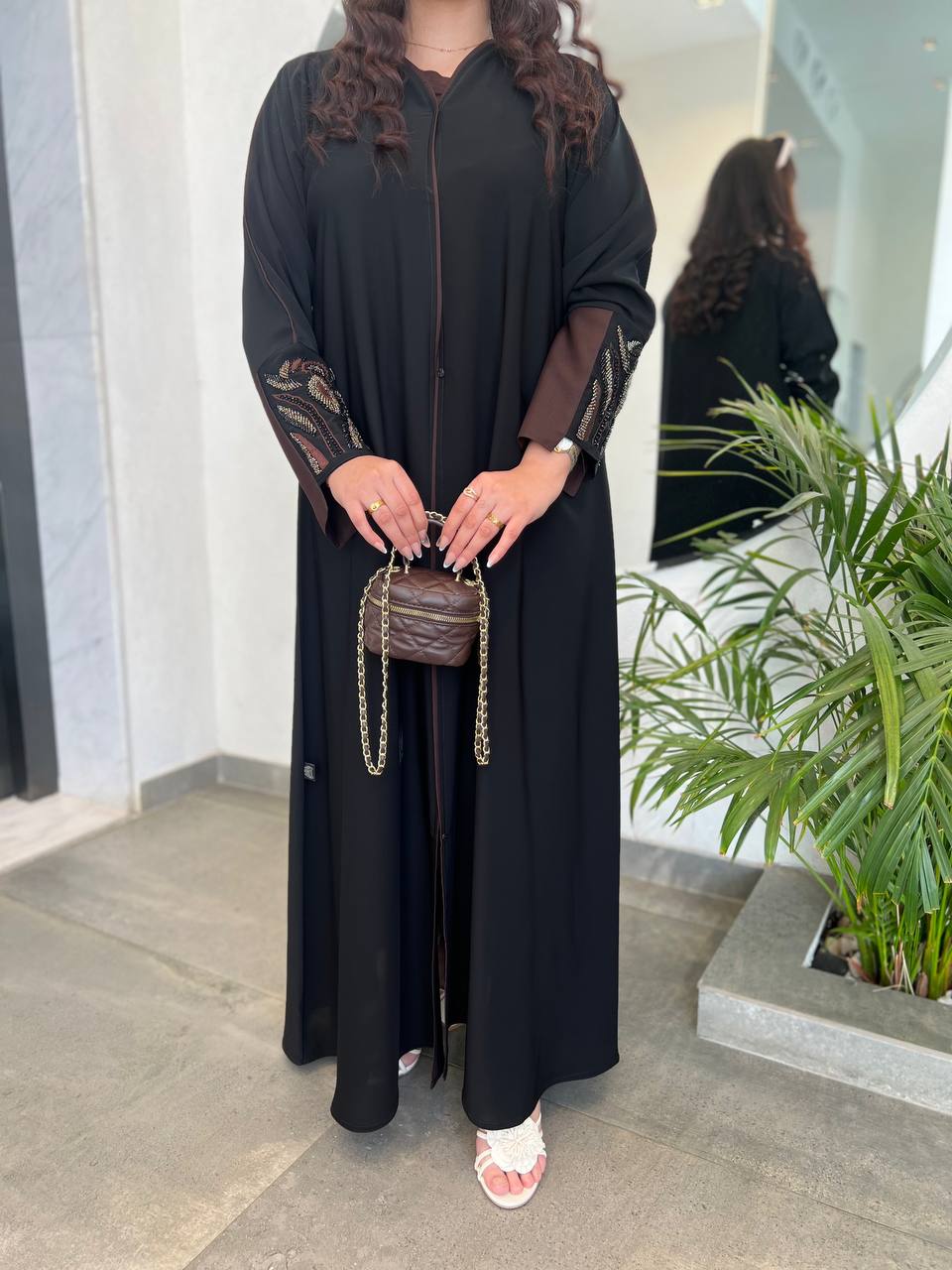 عباية كتف تطريز