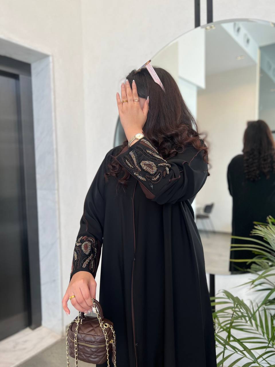 عباية كتف تطريز