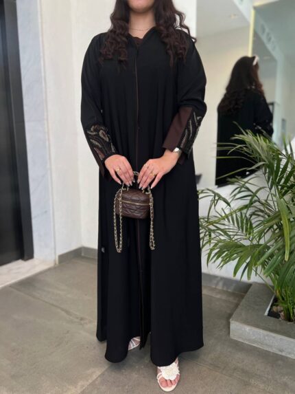 عباية كتف تطريز