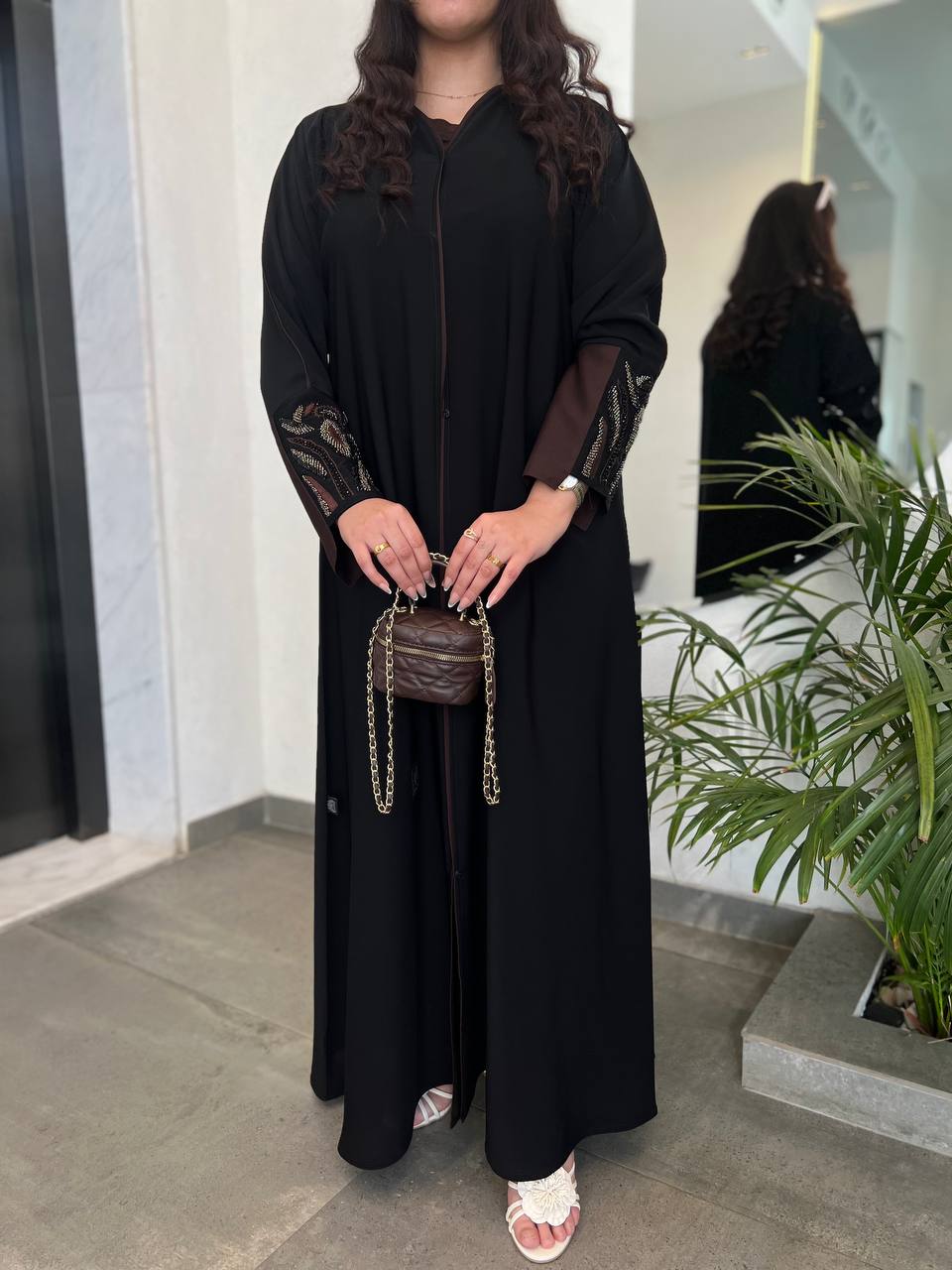 عباية كتف تطريز