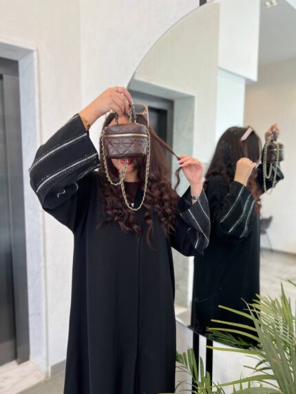 عباية كتف