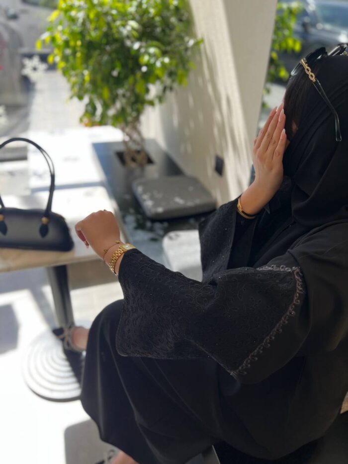 عباية كتف