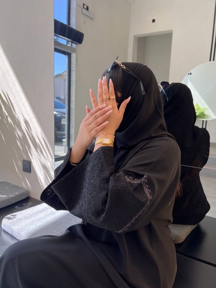 عباية كتف