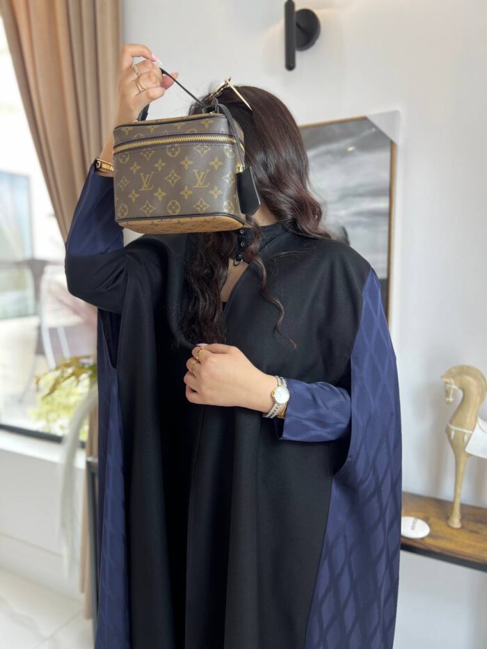 عباية كتف