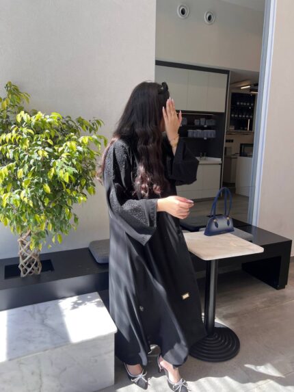عباية كتف تطريز