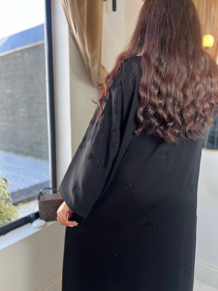 عباية كتف تطريز كامل