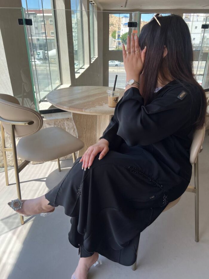عباية كتف كلوش