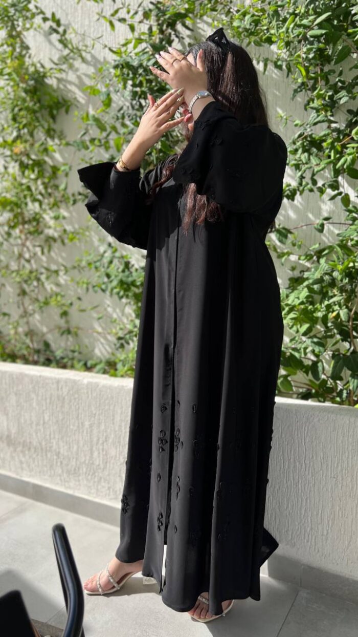 عباية كلوش تطريز