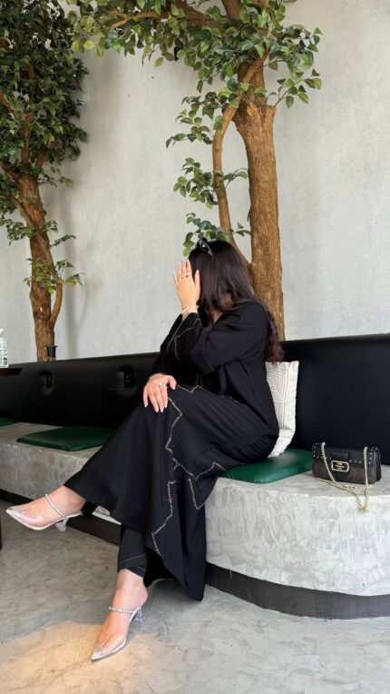عباية كتف