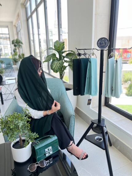 طرحة زيتي غامق