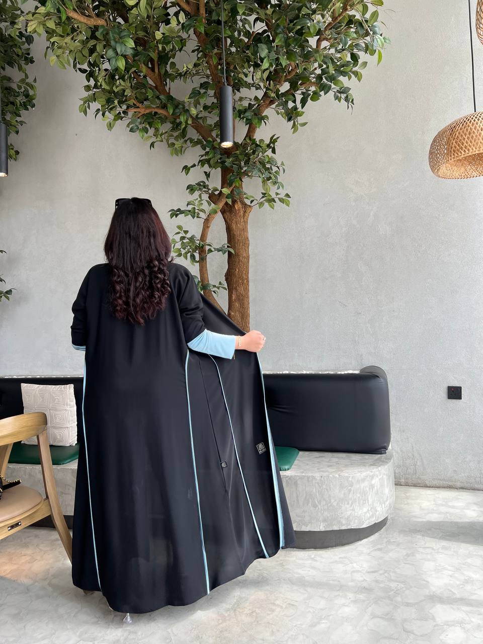 عباية كتف سماوية