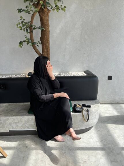 عباية كتف بتحديد جانبي