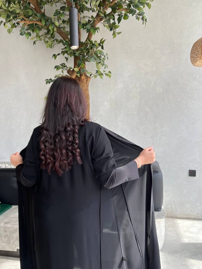 عباية كتف بتحديد جانبي