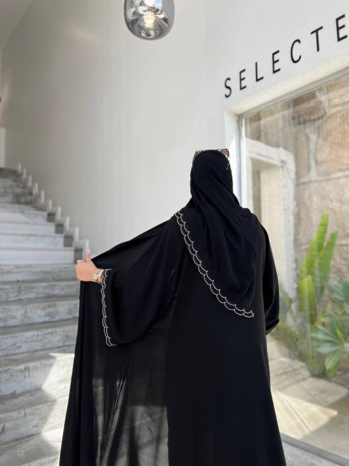 عباية كتف كلوش