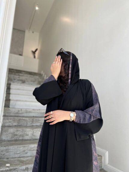 عباية كتف ملونة