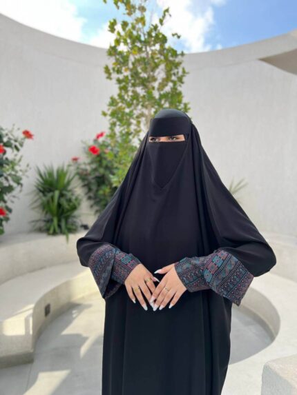 عباية راس سوداء بكم كشميري كبك قماش كوري نواعم